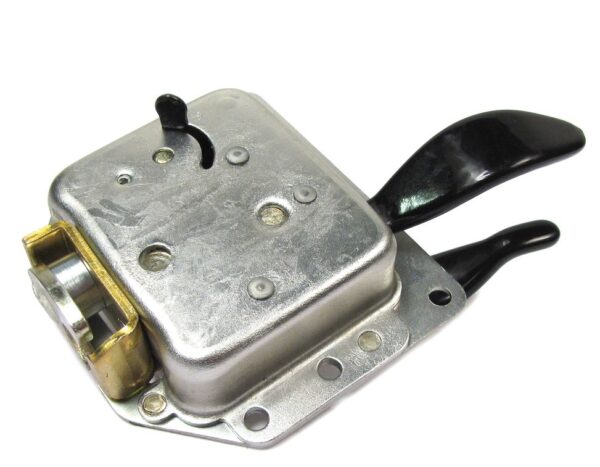 Cerradura Puerta Delantera - Lado Izquierdo - AG PARTS 4x4 (ref. FQJ103850)