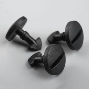 zga5szkc_dyr500010 Grapa Sujeción Cubiertas Paragolpes - Precio unitario